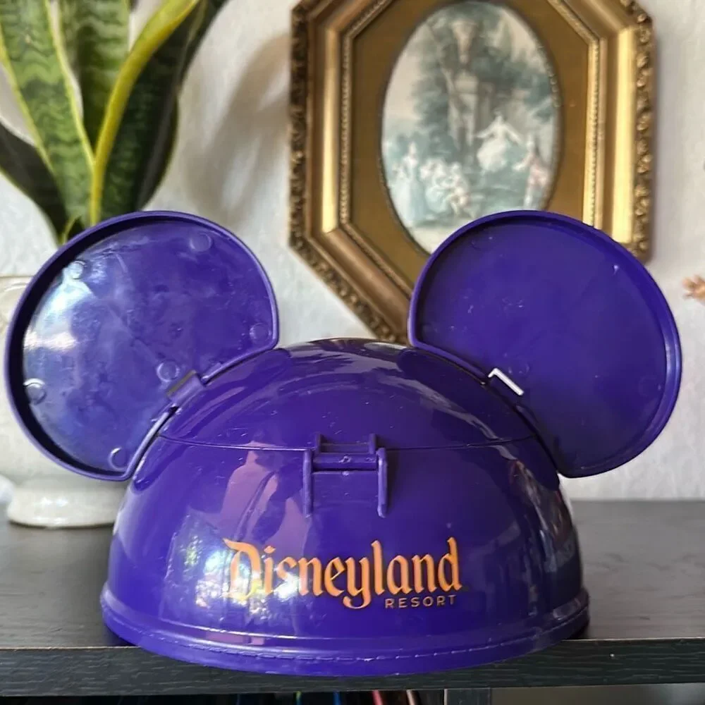 Disneyland Magic Key 2022 Bowl Purple Mickey hat bowl